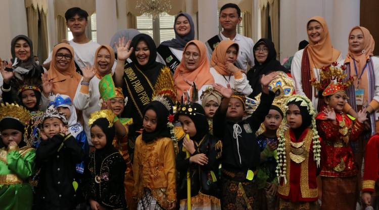 Gali Potensi Seni Anak Banten, DWP Banten Gelar  Gebyar Anak