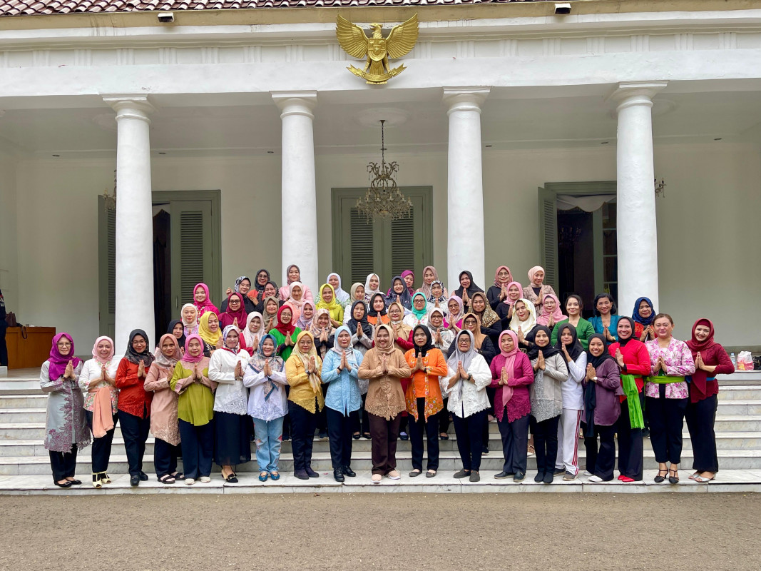 Sambut Hari Kartini, DWP Provinsi Banten Gelar Sosialisasi Line Dance