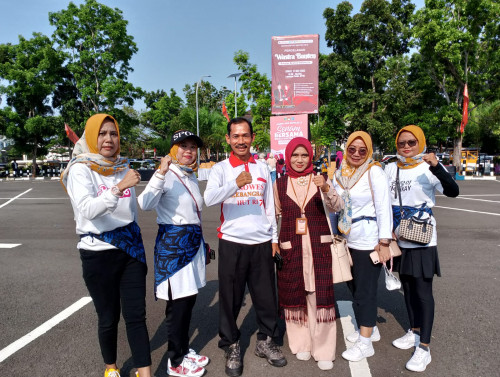 DWP Dinas Kominfo Ikuti Senam Kreasi